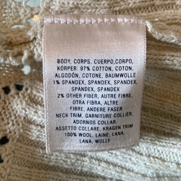 Sparkle with Sophistication: Anthropologie Yellow Bird Wool Collar Sweater ✨🌼 - Picture 9 of 9